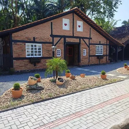 Casa Enxaimel 02 Em Pomerode Exterior photo