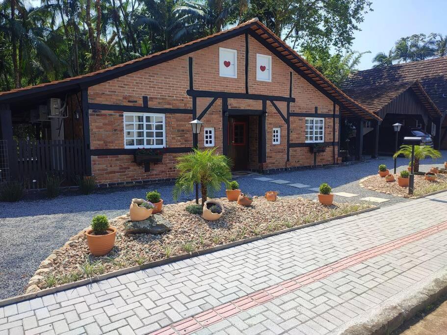 Casa Enxaimel 02 Em